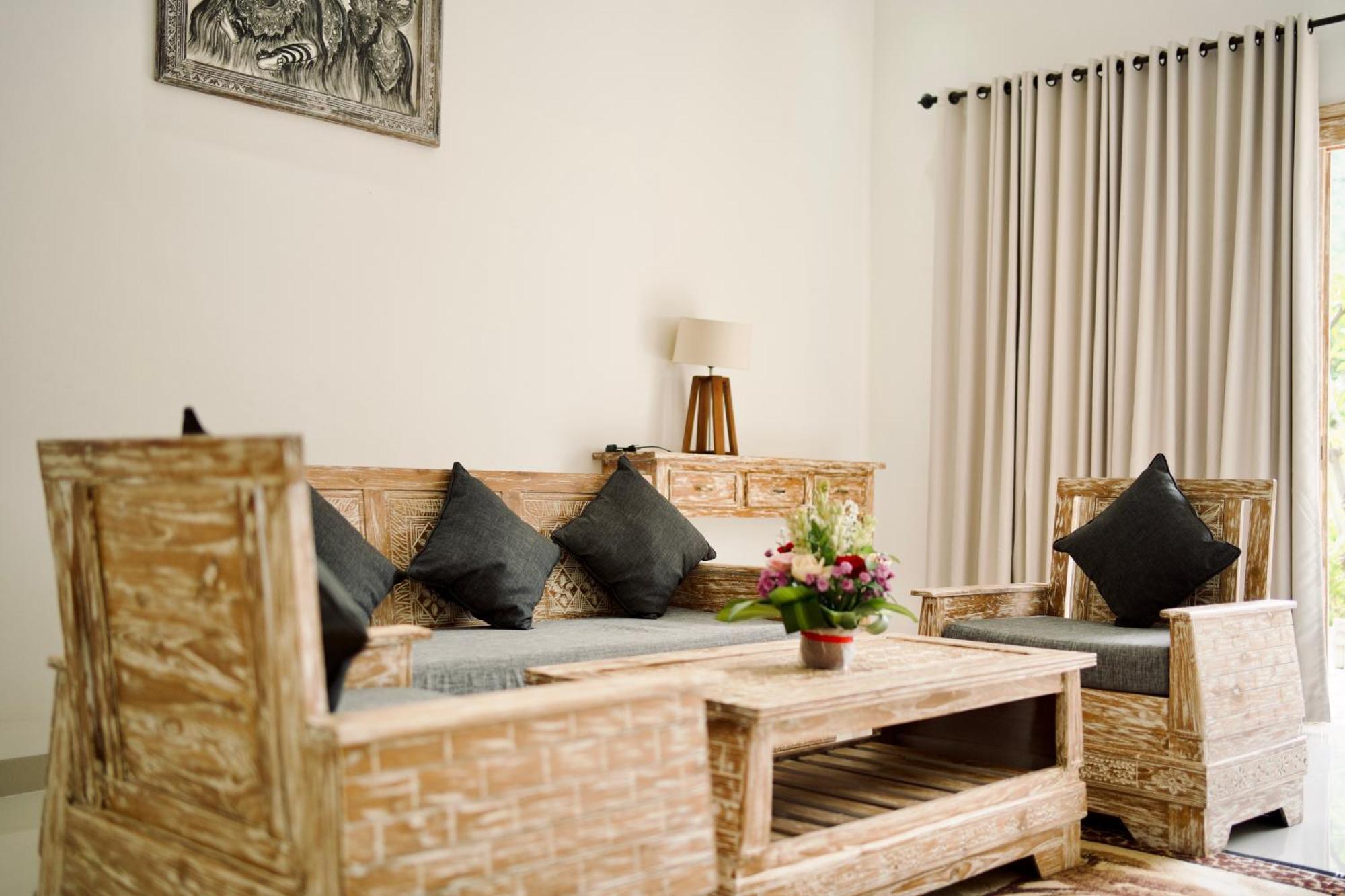 Amed Subali Villa